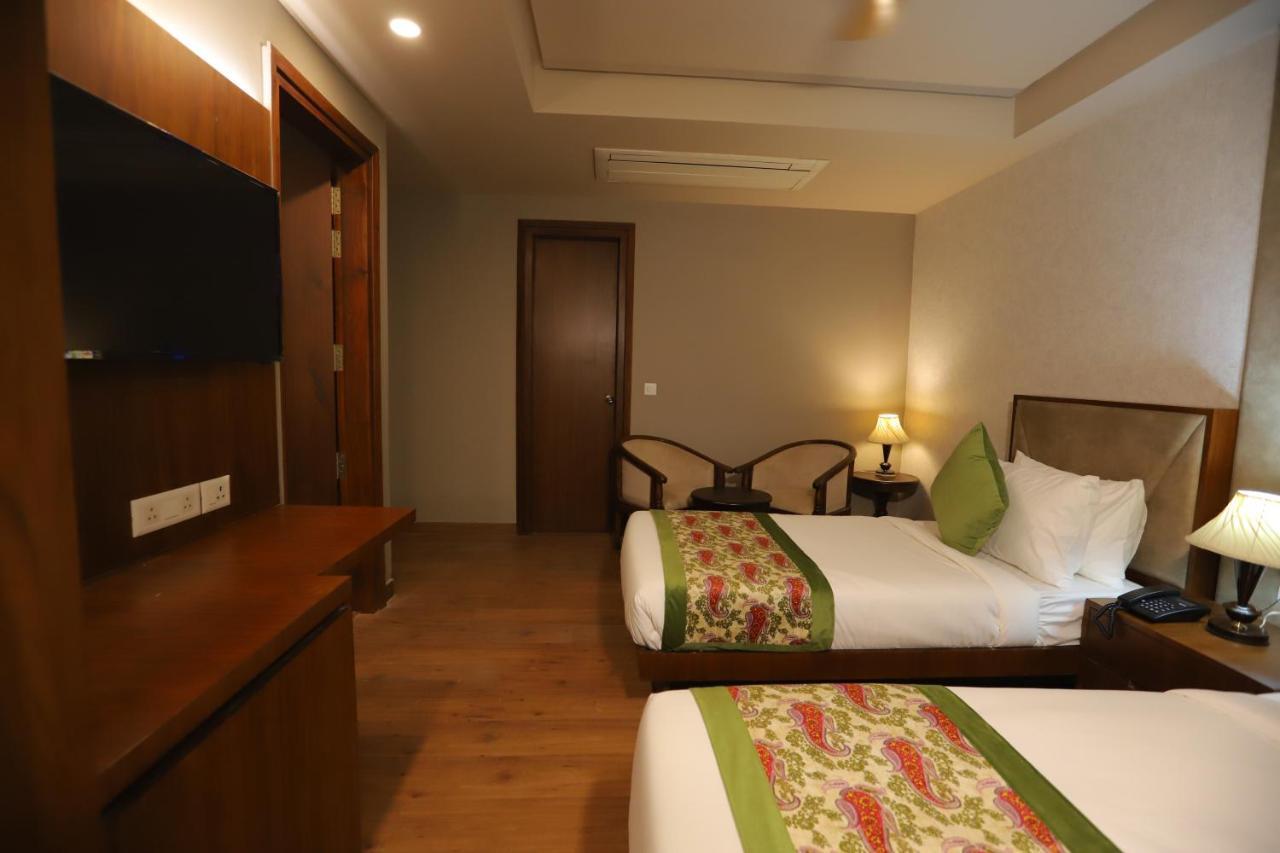 Ip Royal Hotel - 新德里 外观 照片
