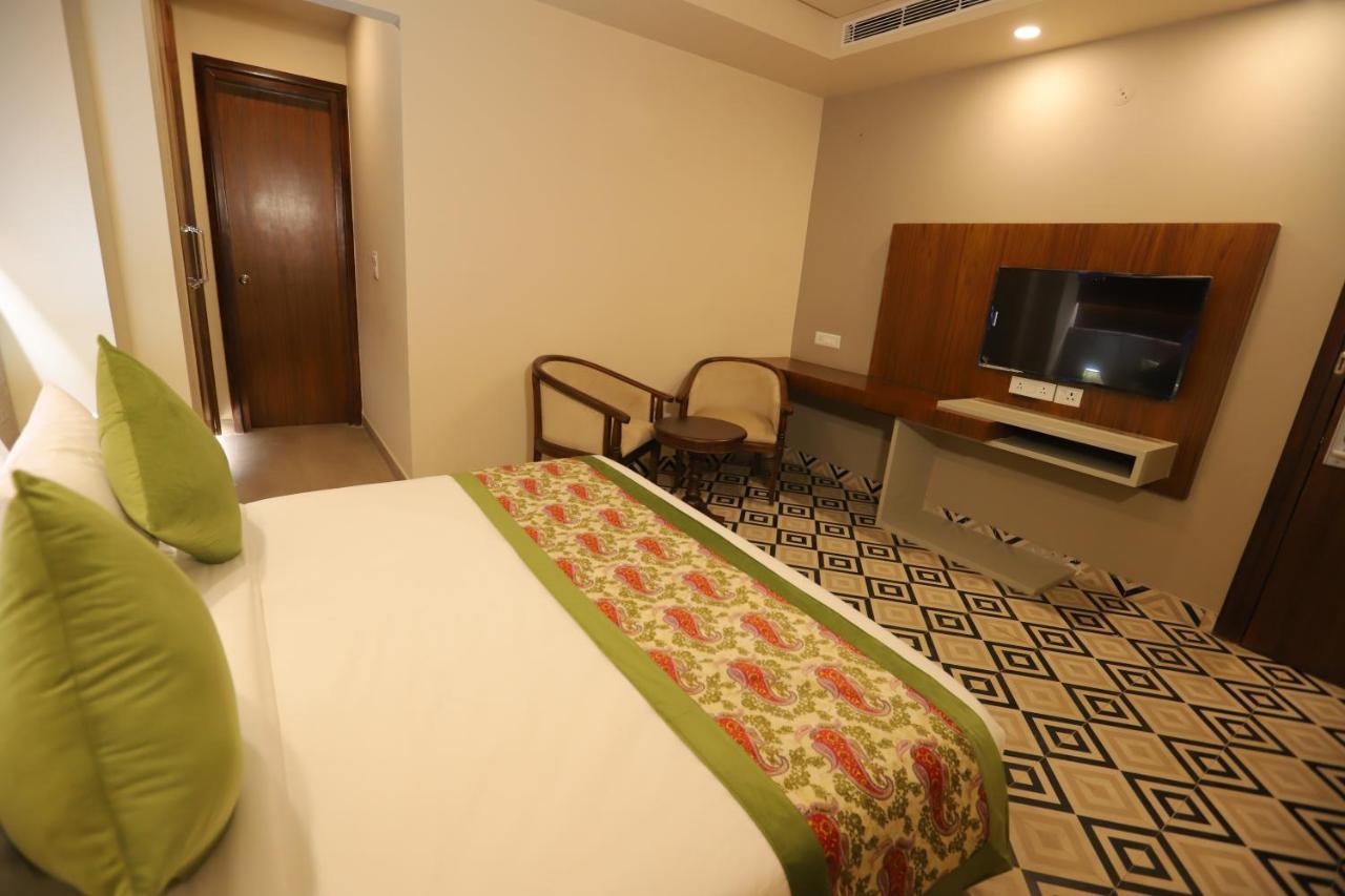 Ip Royal Hotel - 新德里 外观 照片