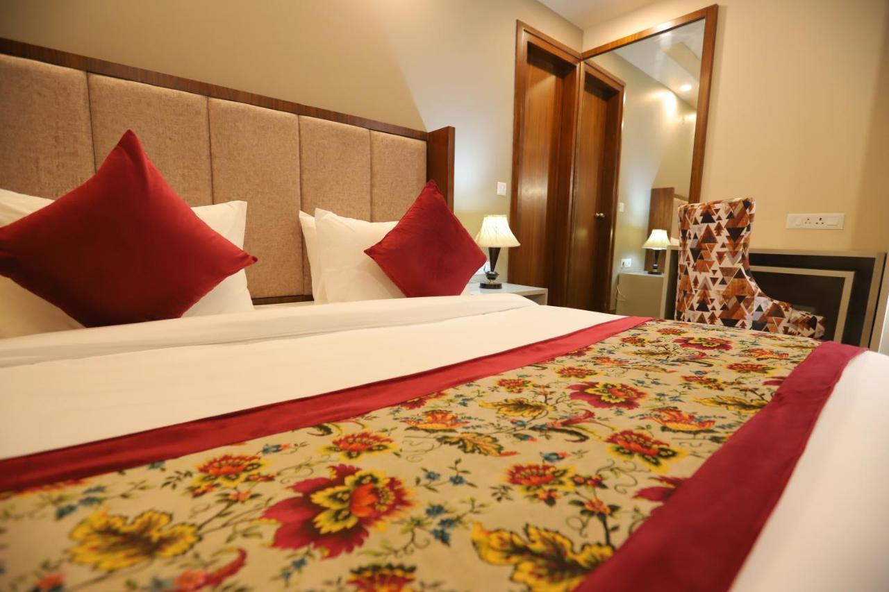 Ip Royal Hotel - 新德里 外观 照片